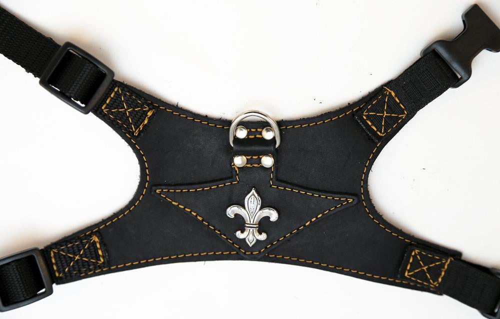 Monterey:  Black on Black Leather - Silver Fleur de Lys Concho